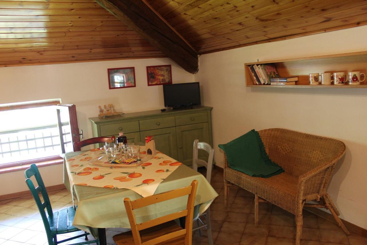 Residence Zecchini Tiarno di Sotto Room photo